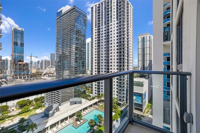 11 NE 6th St 2310, Miami, FL 33132