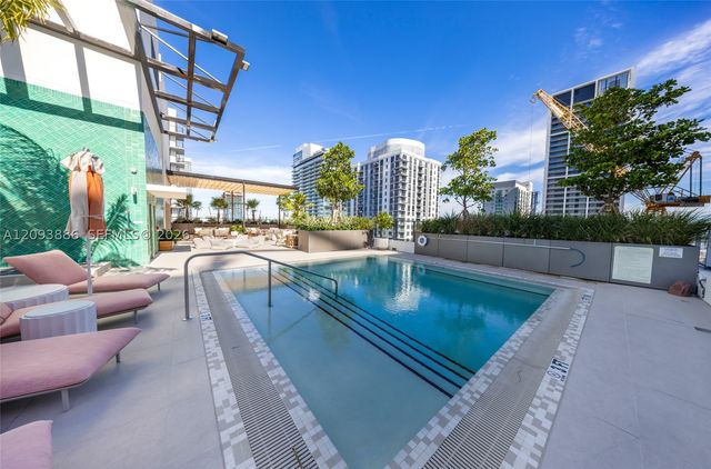 11 NE 6th St 2310, Miami, FL 33132