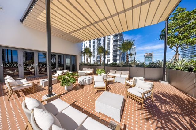 11 NE 6th St 2310, Miami, FL 33132