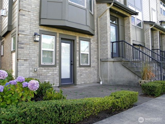 1356 Greenwich Walk NE, Issaquah, WA 98029