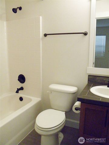 1356 Greenwich Walk NE, Issaquah, WA 98029