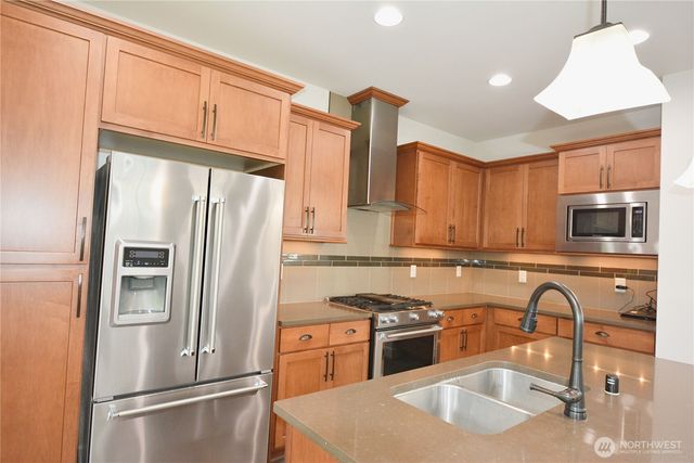 1356 Greenwich Walk NE, Issaquah, WA 98029