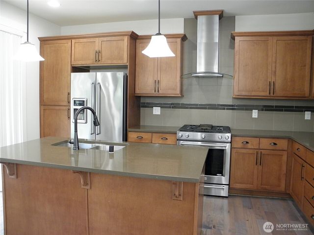 1356 Greenwich Walk NE, Issaquah, WA 98029