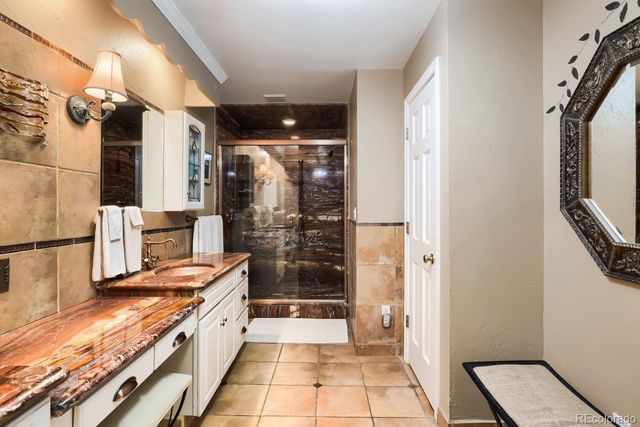 5522 W Lakeridge Road, Lakewood, CO 80227