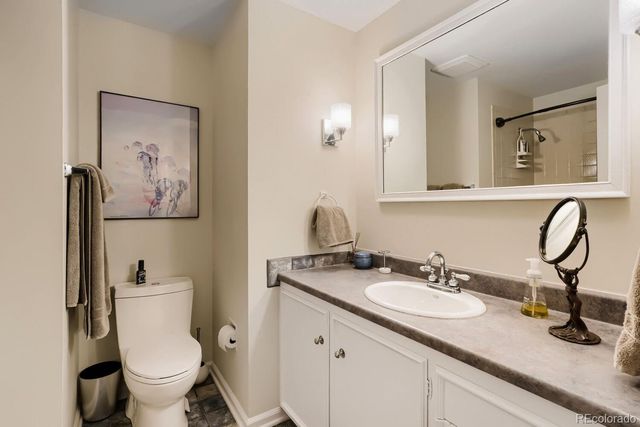 5522 W Lakeridge Road, Lakewood, CO 80227