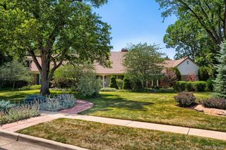5522 W Lakeridge Road, Lakewood, CO 80227