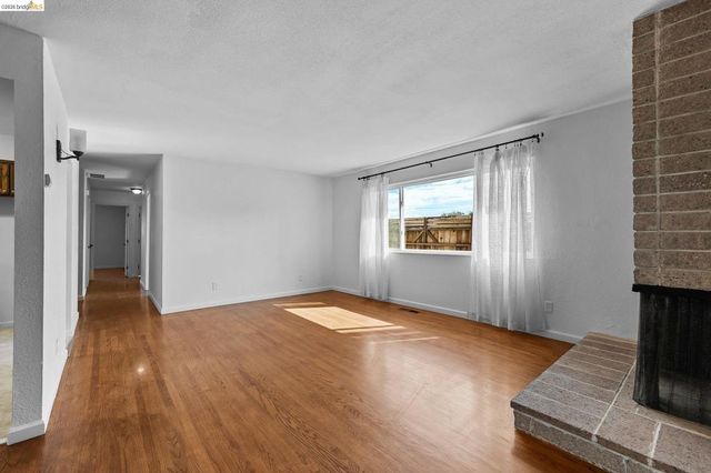 1509 Lassen Court, Vallejo, CA 94591