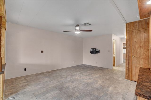 5128 Royal Avenue, Las Vegas, NV 89103