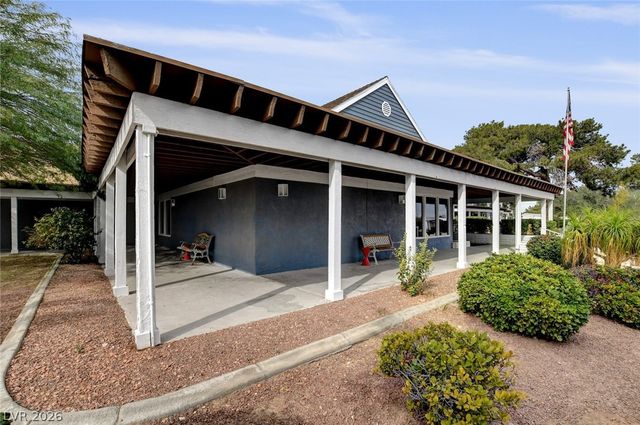 5128 Royal Avenue, Las Vegas, NV 89103