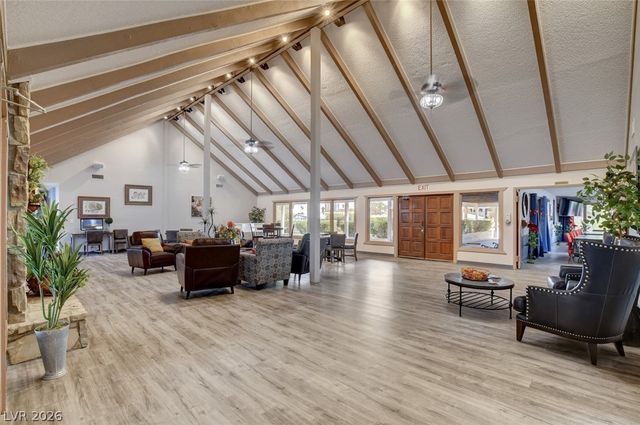 5128 Royal Avenue, Las Vegas, NV 89103