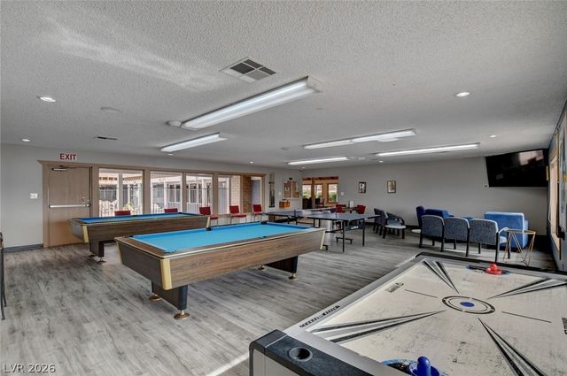 5128 Royal Avenue, Las Vegas, NV 89103