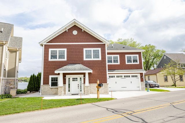 7433 N Tichigan ROAD, Waterford, WI 53185