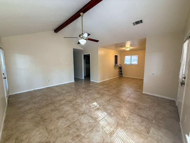 3005 Brook Drive, Huntsville, TX 77340