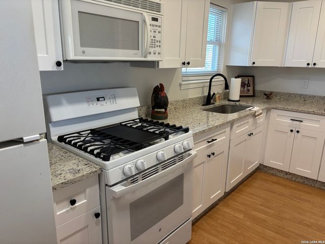 115 Dexter, San Antonio, TX 78226