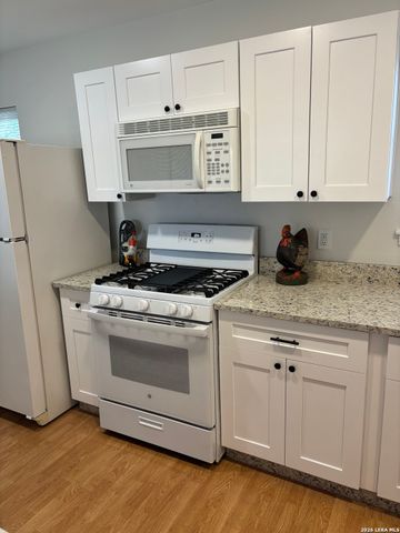 115 Dexter, San Antonio, TX 78226