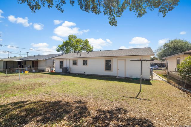 115 Dexter, San Antonio, TX 78226