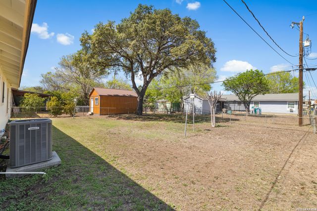115 Dexter, San Antonio, TX 78226