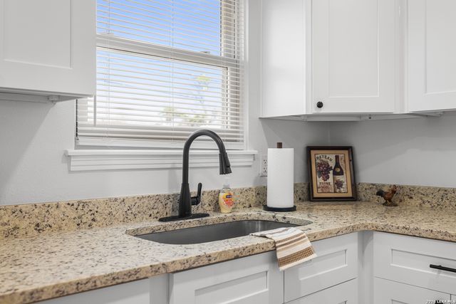 115 Dexter, San Antonio, TX 78226