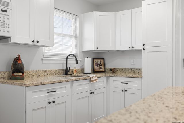 115 Dexter, San Antonio, TX 78226