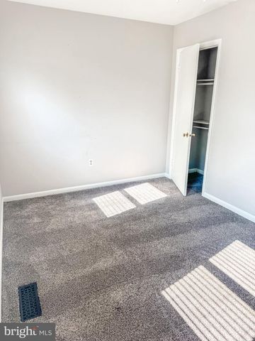 14353 SOUTHGATE CT, Woodbridge, VA 22193