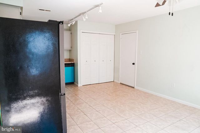 14353 SOUTHGATE CT, Woodbridge, VA 22193