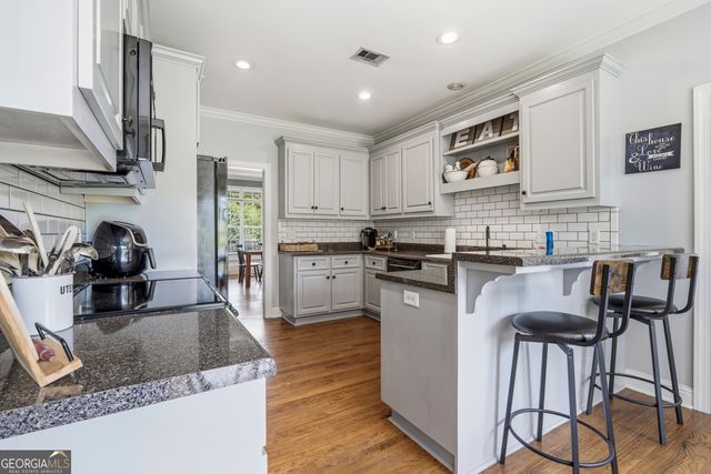 198 Cambridge Way, Macon, GA 31220