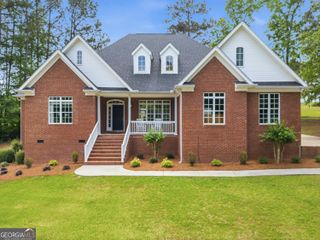 198 Cambridge Way, Macon, GA 31220