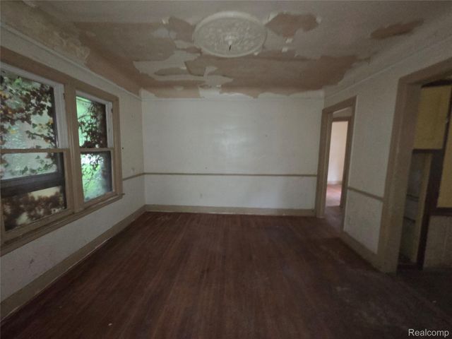 5310 Grayton Street, Detroit, MI 48224