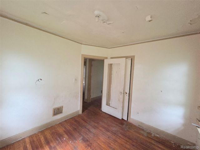 5310 Grayton Street, Detroit, MI 48224