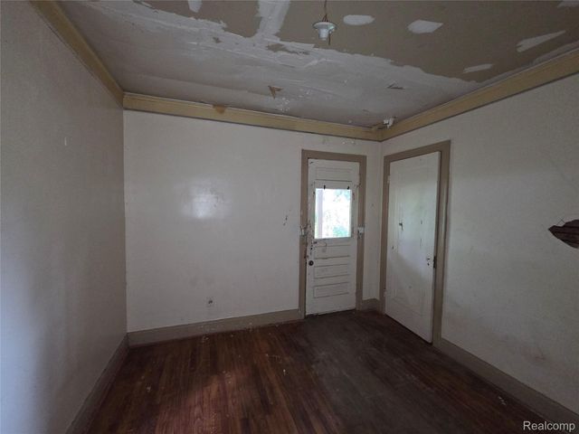 5310 Grayton Street, Detroit, MI 48224