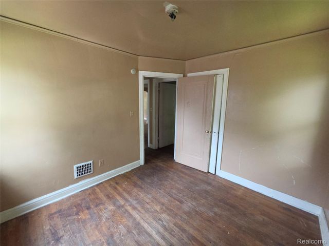 5310 Grayton Street, Detroit, MI 48224
