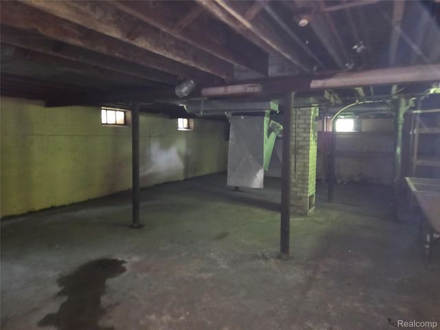 5310 Grayton Street, Detroit, MI 48224