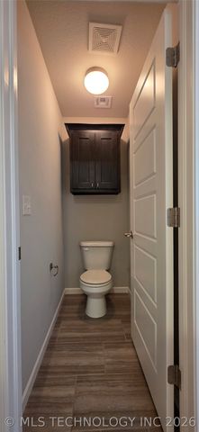4010 S 14th Place, Broken Arrow, OK 74011