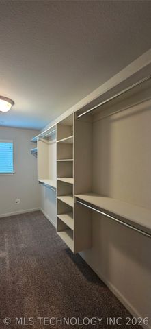 4010 S 14th Place, Broken Arrow, OK 74011