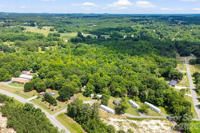 1122 Lavender Road, Grover, NC 28073