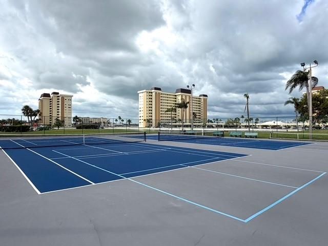 4775 COVE CIRCLE 1102, St Petersburg, FL 33708