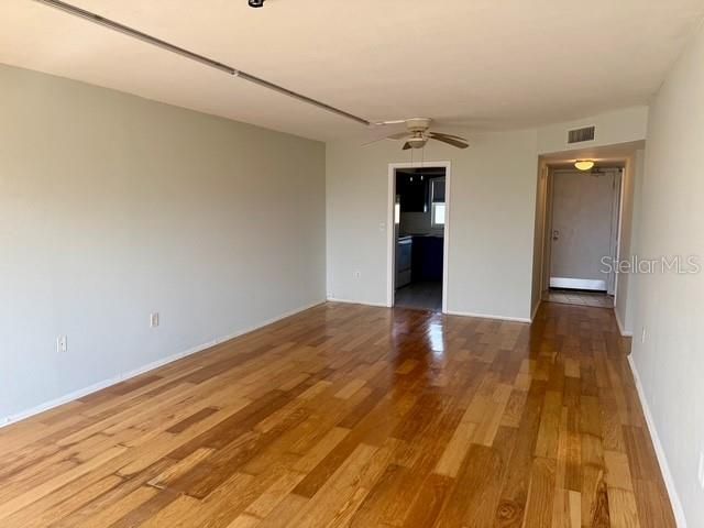 4775 COVE CIRCLE 1102, St Petersburg, FL 33708