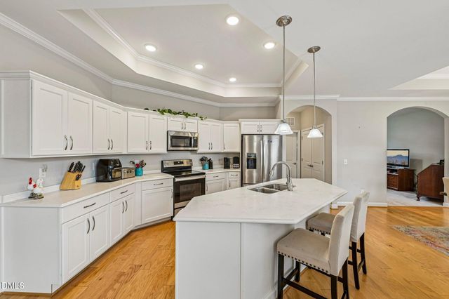 1221 Prospect Drive, Mebane, NC 27302