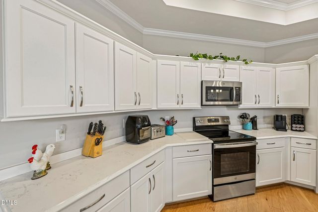 1221 Prospect Drive, Mebane, NC 27302