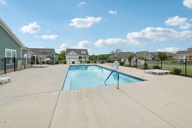 1221 Prospect Drive, Mebane, NC 27302