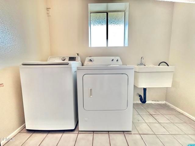 113 Los Robles, Oxnard, CA 93035