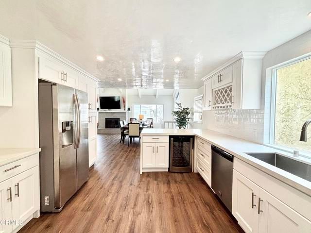 113 Los Robles, Oxnard, CA 93035