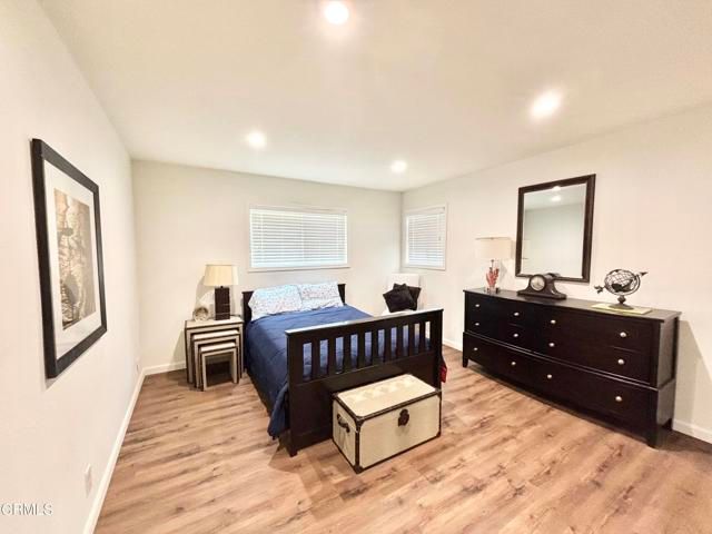 113 Los Robles, Oxnard, CA 93035