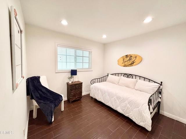 113 Los Robles, Oxnard, CA 93035