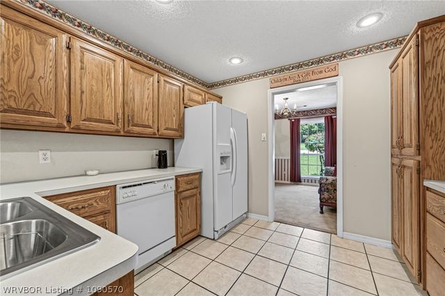 9504 Pointe Drive, Fort Smith, AR 72903
