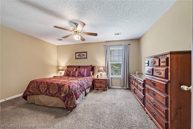9504 Pointe Drive, Fort Smith, AR 72903