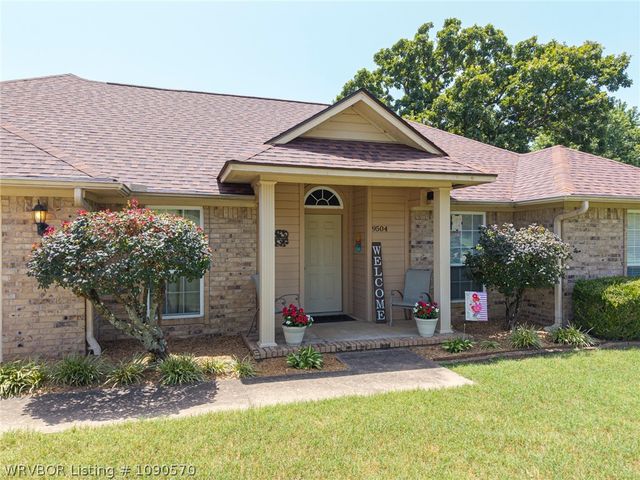 9504 Pointe Drive, Fort Smith, AR 72903