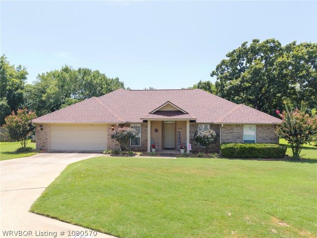 9504 Pointe Drive, Fort Smith, AR 72903