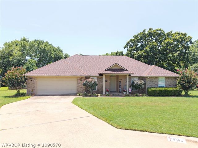 9504 Pointe Drive, Fort Smith, AR 72903