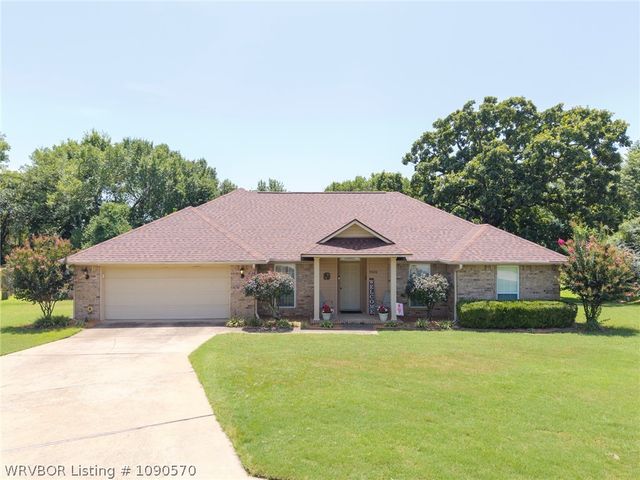 9504 Pointe Drive, Fort Smith, AR 72903